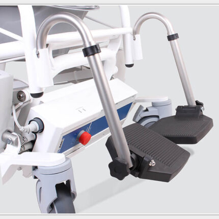 Voetenplaten, in hoek en hoogte verstelbaar. Foto 2